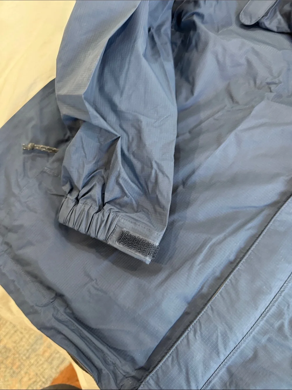 The North Face Men’s Navy Blue Hooded Rain Resistant Jacket